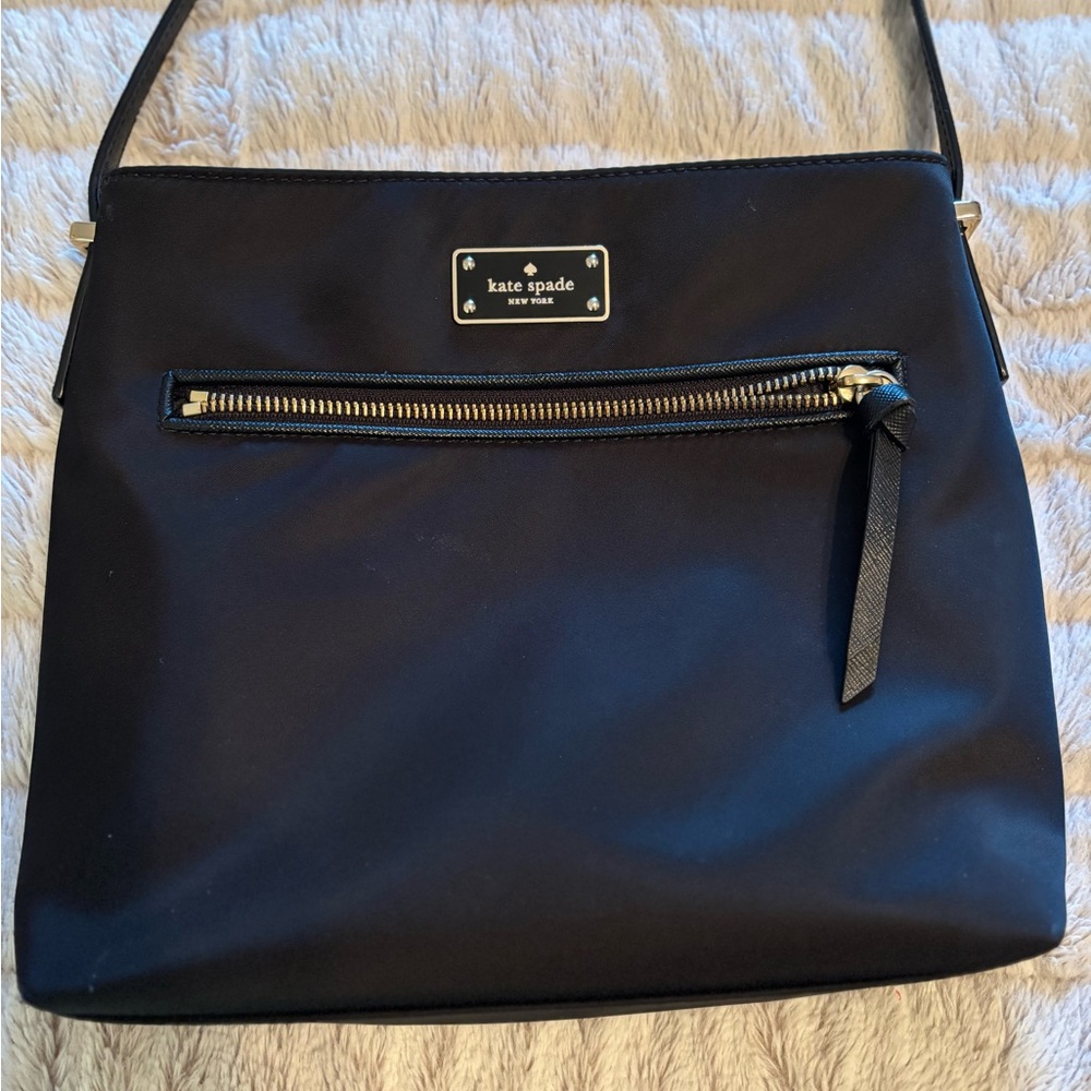 Kate Spade Black Crossbody Bag Sleek Design